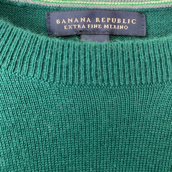 Banana Republic Extra Fine Marino Wool Sweater - Picture 3 of 5